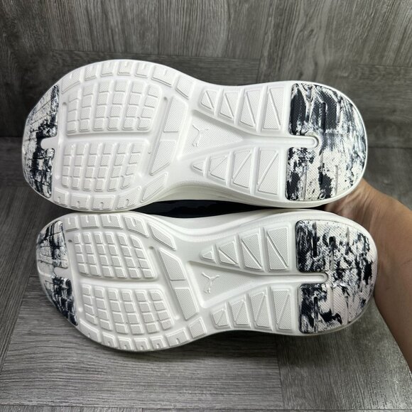 Puma Softride Enzo Women's size 6 Black Gold Lightweight Running Shoes - Picture 7 of 8